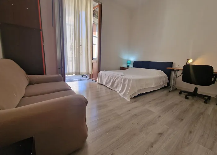 Room In The City Center - Stanza In Centro Citta
